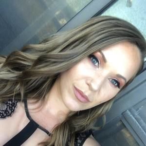 Meet your Posher, Liat